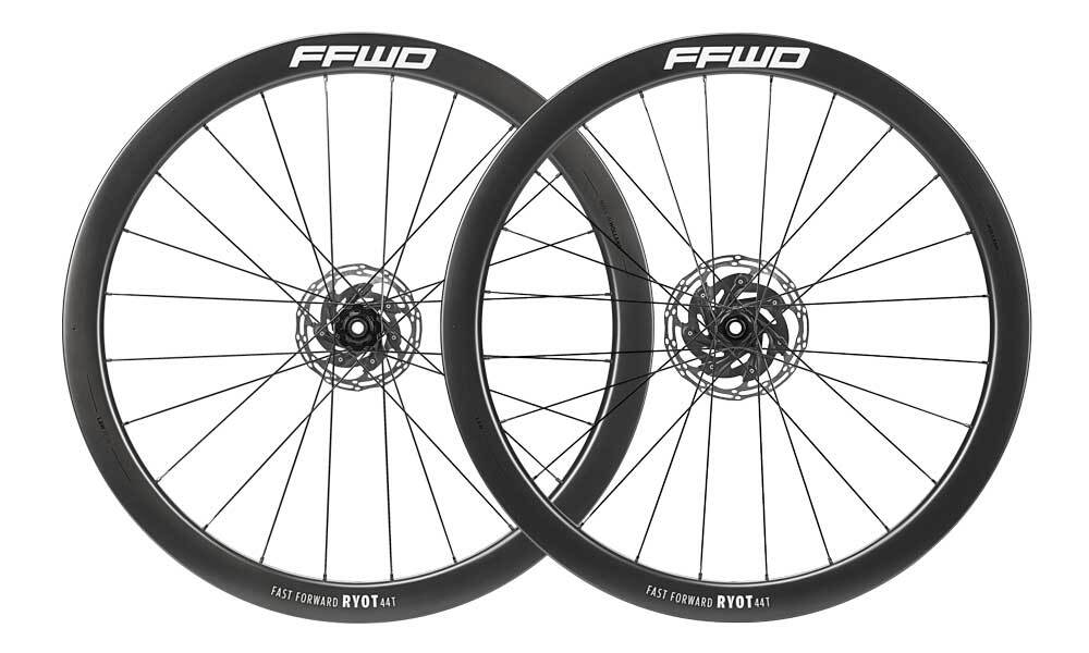 Karbonová kola Fast Forvard  RYOT44 V2 TEAM TECH (44 mm), DT240 2:1 EXP, White, galuska