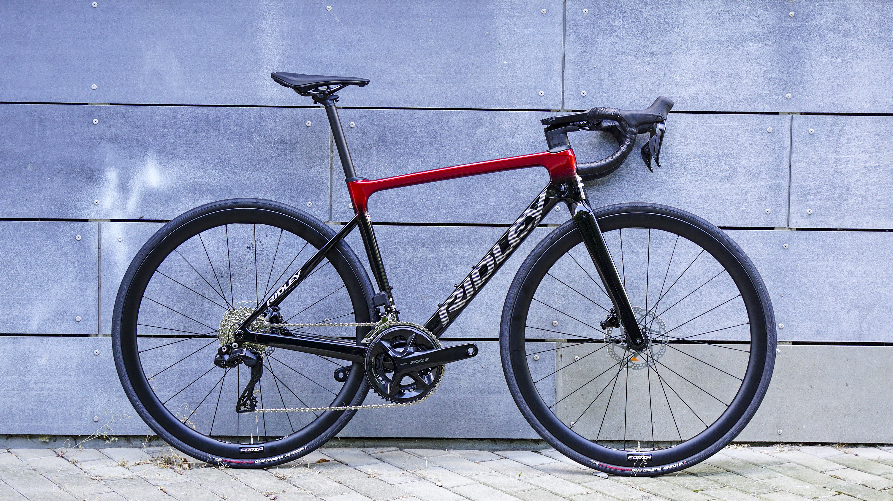 Ridley FALCN Shimano 105 Di2, UD Carbon + Candy Red Metallic + Silver S 54cm