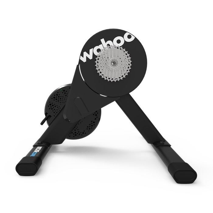 Trenažér WAHOO KICKR CORE 2 Smart Trainer +11speed kazeta