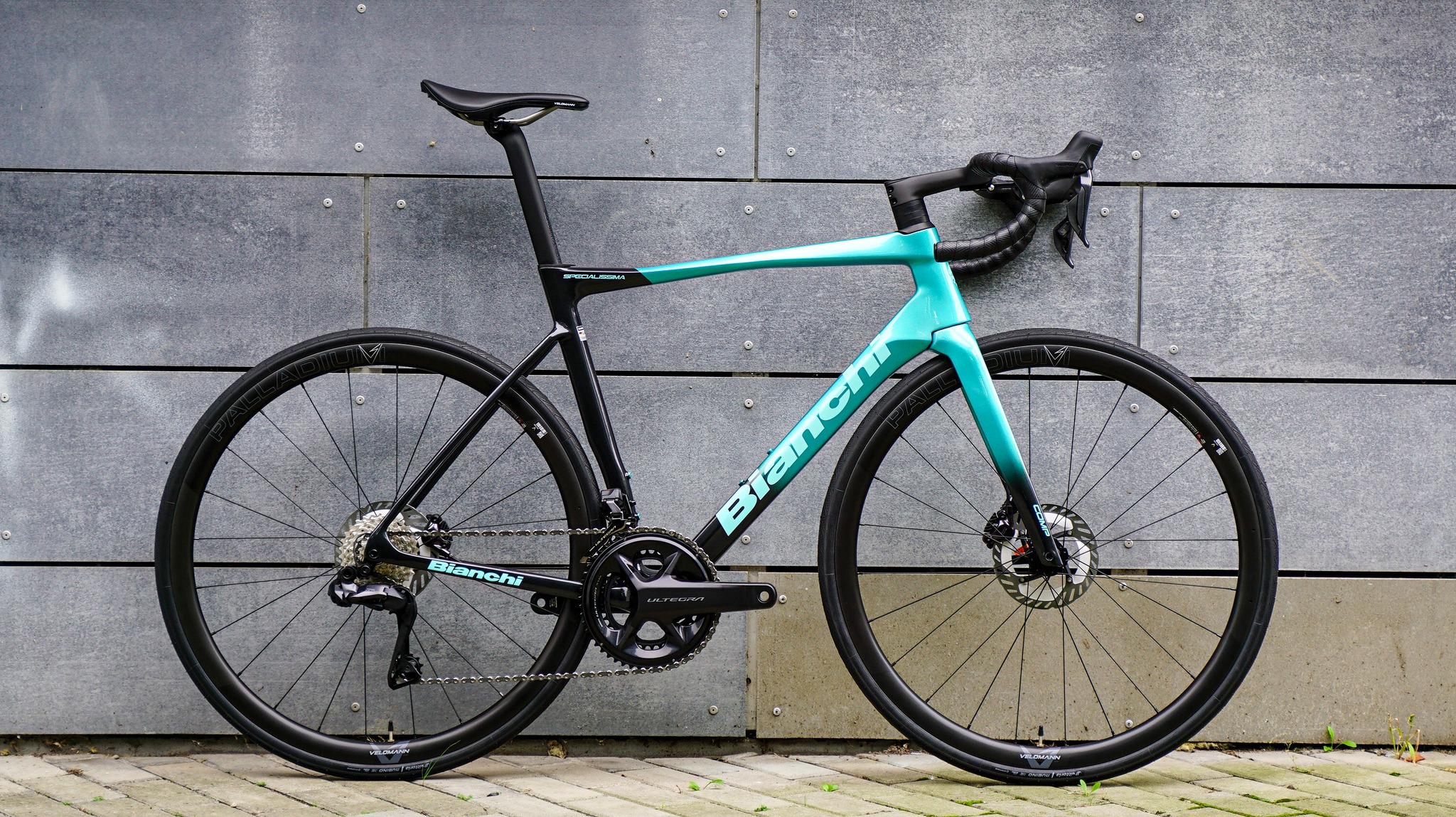 Bianchi Specialissima COMP 105 Di2-karbon kola Palladium 33 Metallic CK16 2026